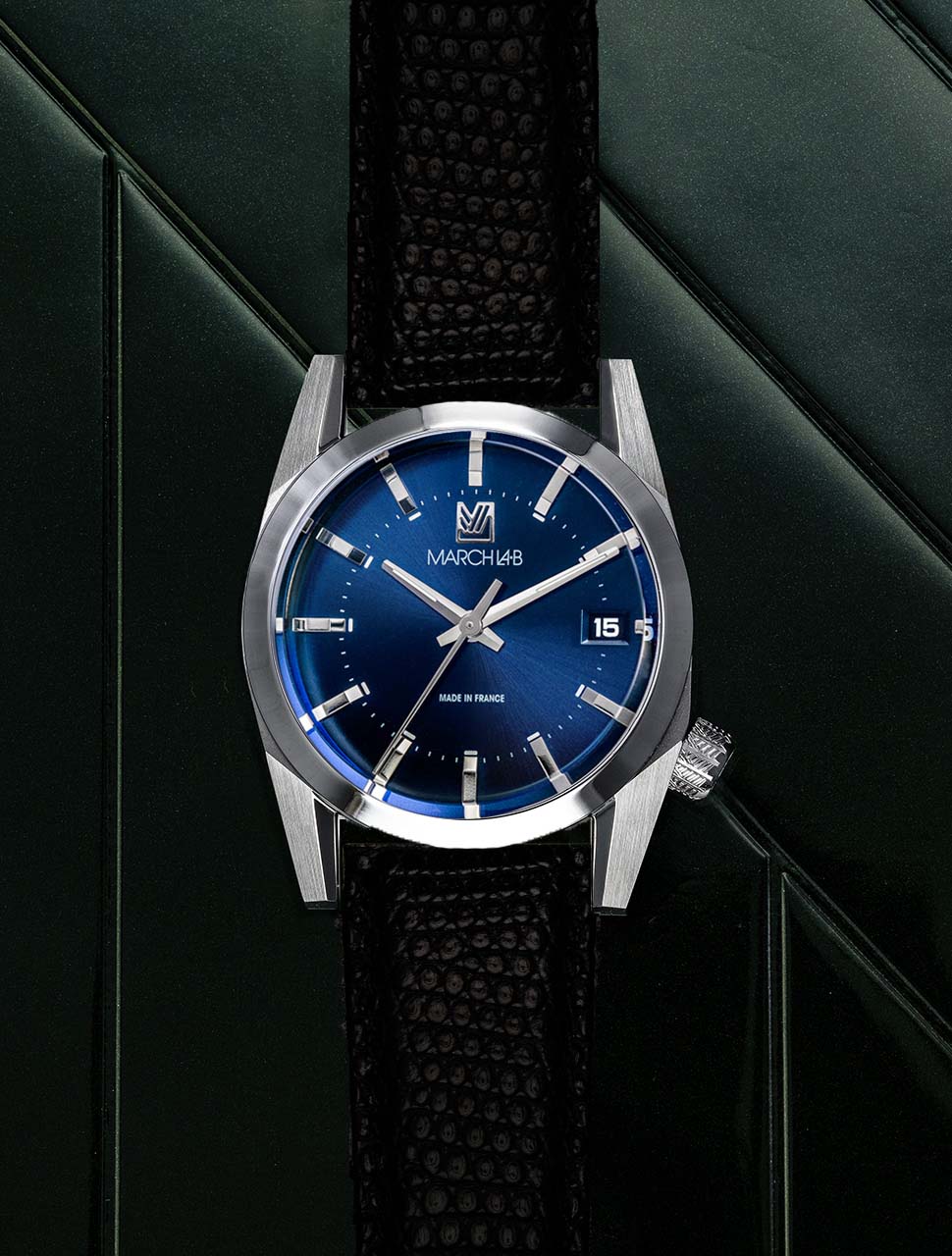 AM69 ELECTRIC OCEAN Watch MARCH LA.B