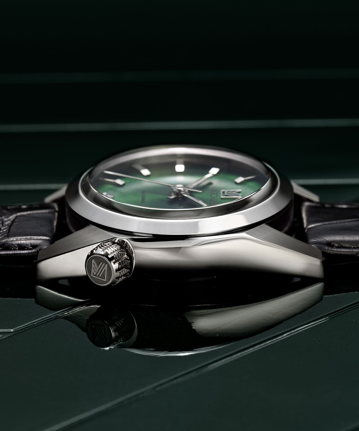 AM69 ELECTRIC OCEAN Watch – MARCH LA.B