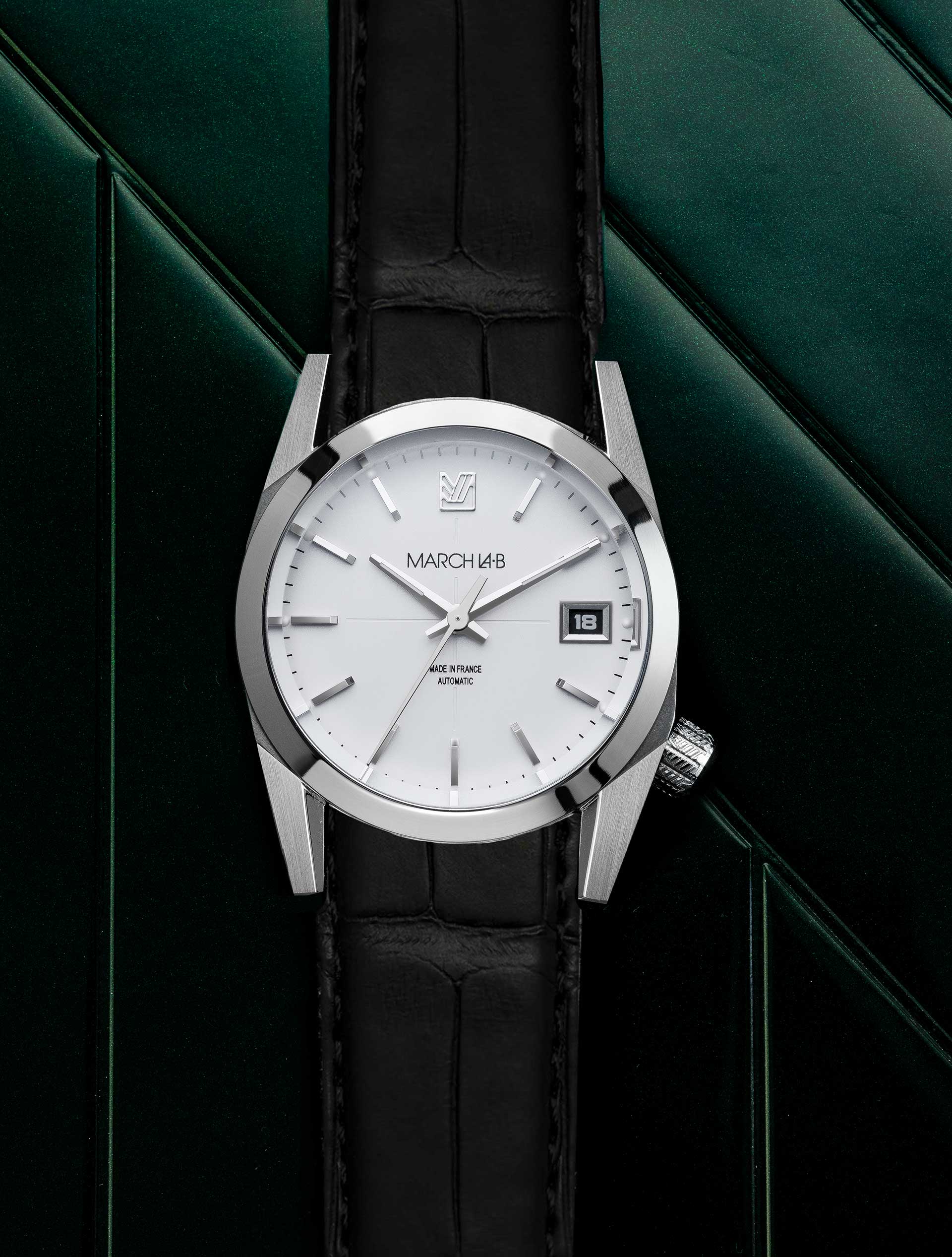 MONTRES CLASSIQUES – MARCH LA.B